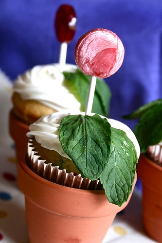 Flower Pot Cupcakes